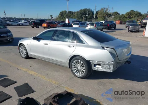 2017 Cadillac Ct6 Luxury z USA, uszkodzony, nr VIN 1G6KC5RX7HU199939